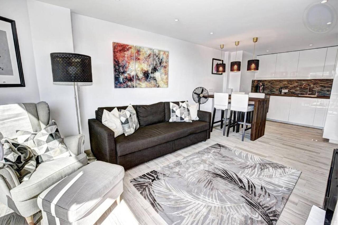 Stunning 1 Bed Apt בנאלמדנה מראה חיצוני תמונה